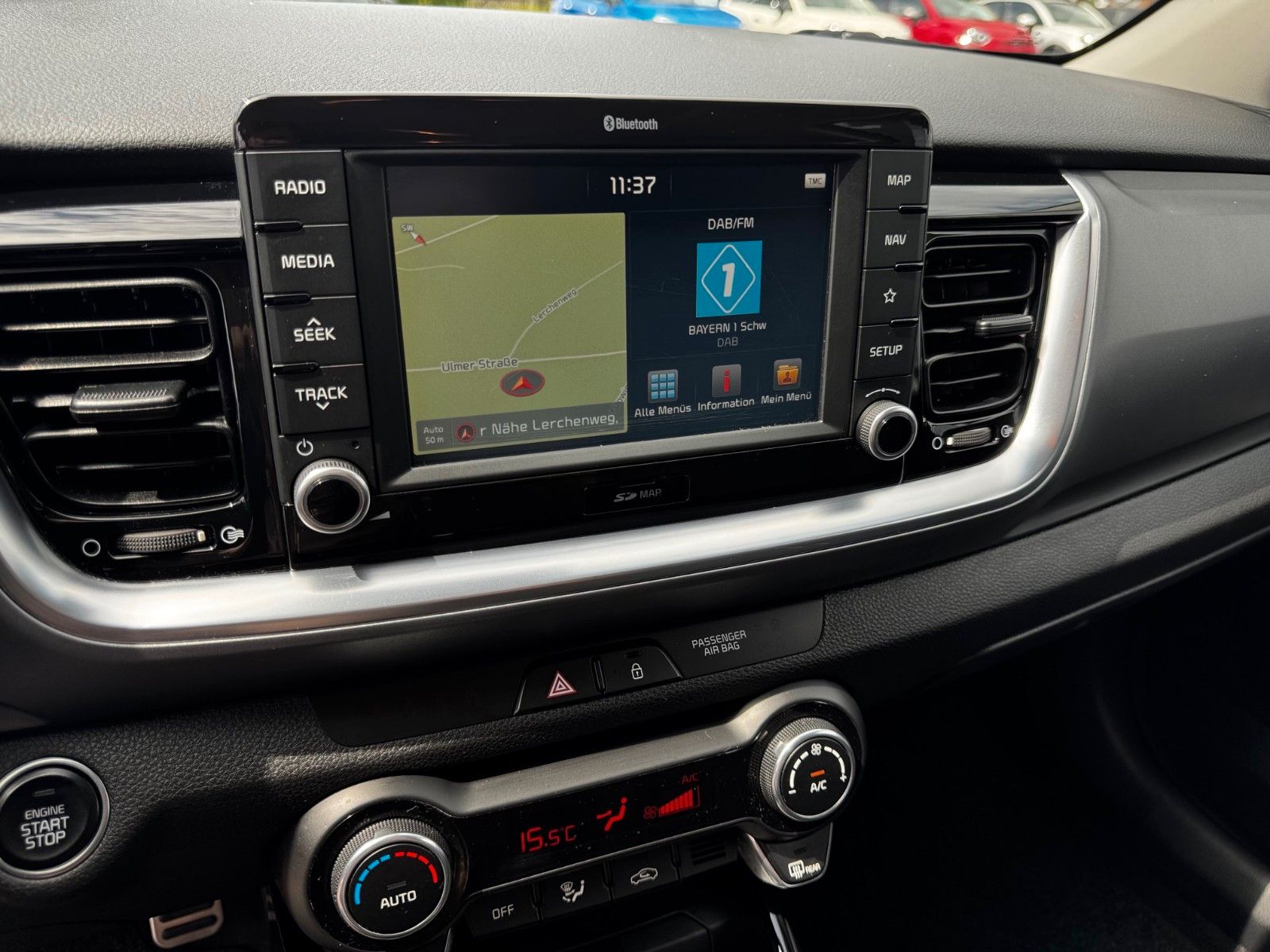 Fahrzeugabbildung Kia Stonic 1.0 T-GDI PLATINUM Navi Kamera Sitzhzg.