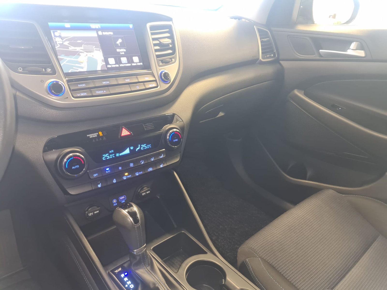 Fahrzeugabbildung Hyundai Tucson Style 2WD / KLIMA / NAVI / GARANTIE