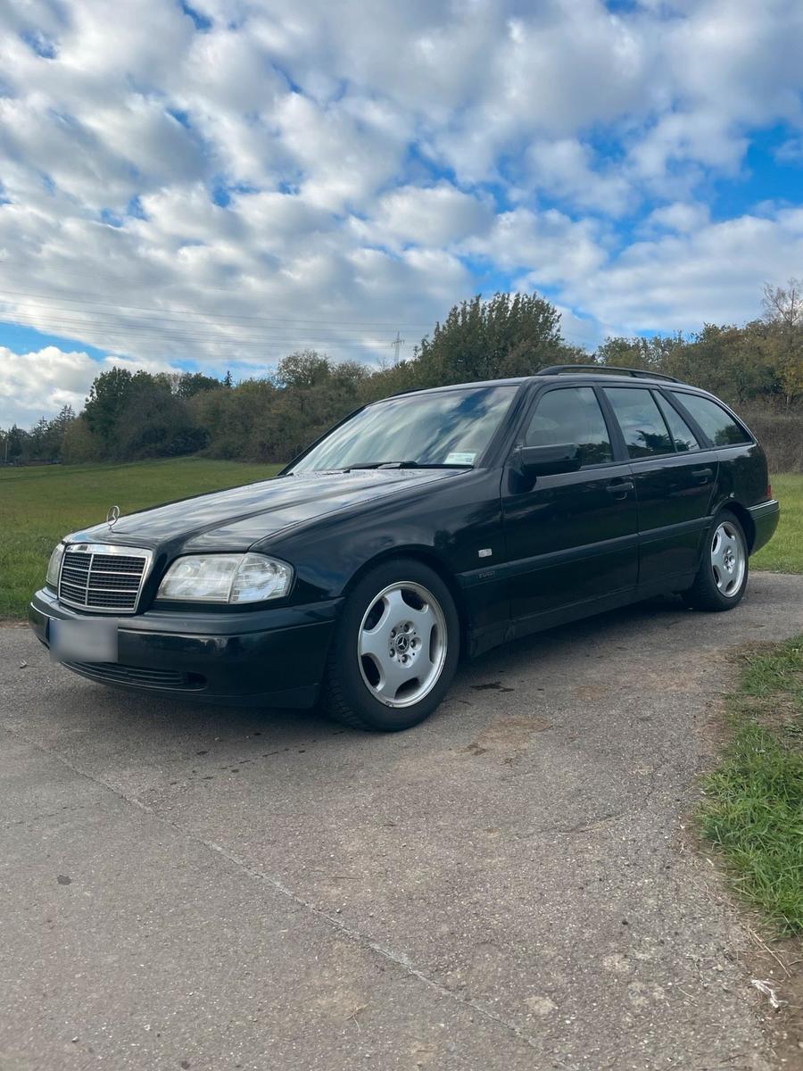 Mercedes-Benz C 180
