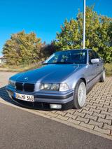 BMW E36 316i  in einem absoluten rostfreiem Top Zust - BMW 316: 316i E36