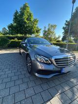 Mercedes-Benz E200 W213 - Mercedes-Benz 200 mit Benzin-Antrieb: Limousine
