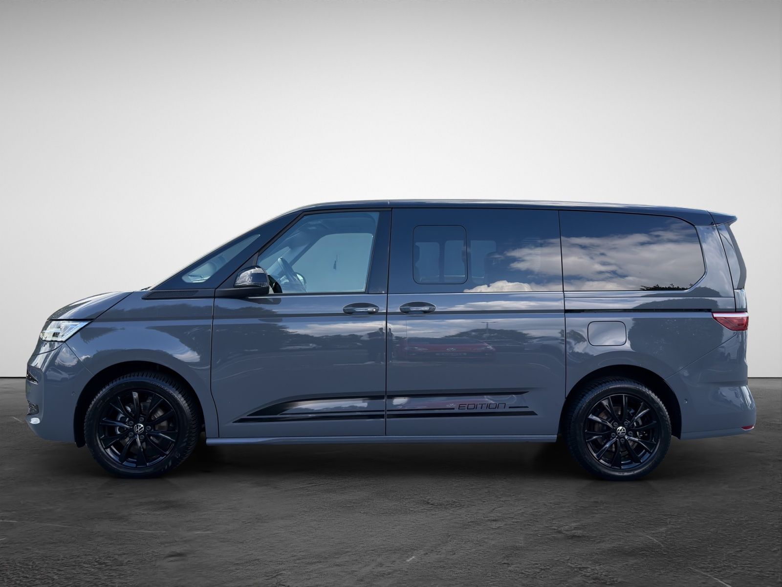 Volkswagen T7 Multivan 2.0 TDI DSG lang Edition  AHK Standh imagem 3