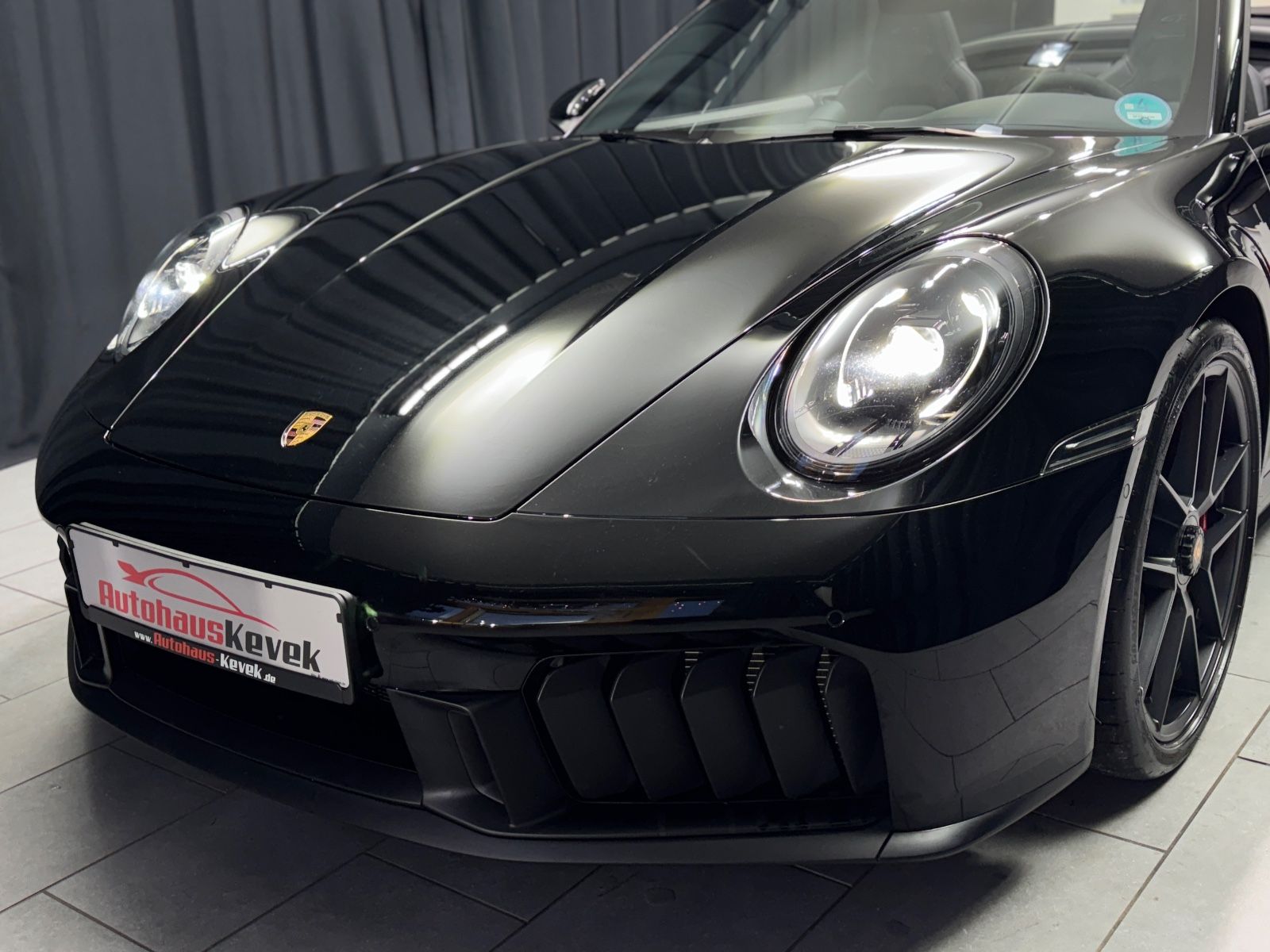 Fahrzeugabbildung Porsche 992.2 911 Carrera GTS T-Hybrid Cabriolet|BOSE|