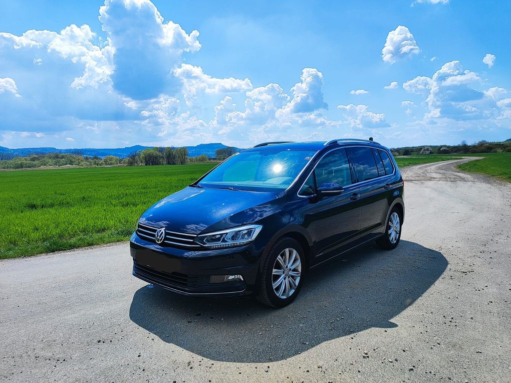 Image of Volkswagen Touran