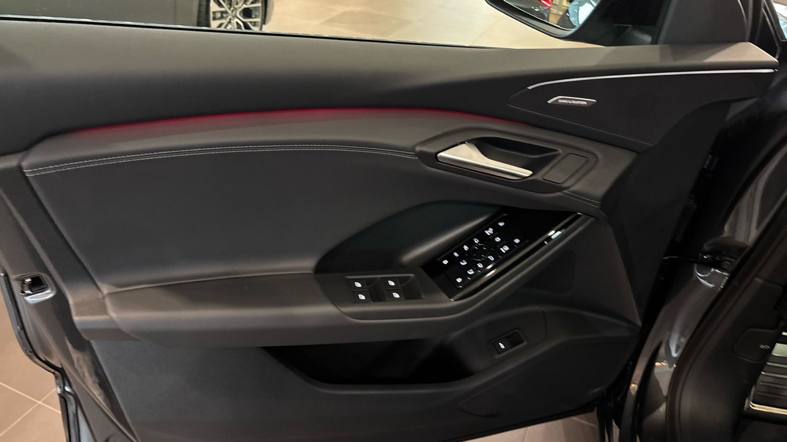 Audi Q6 e-tron - Bild 12