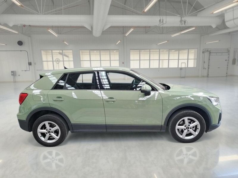 Audi AUDI Q2 2.0 30 TDI BUSINESS S TRONIC SUV imagem 3