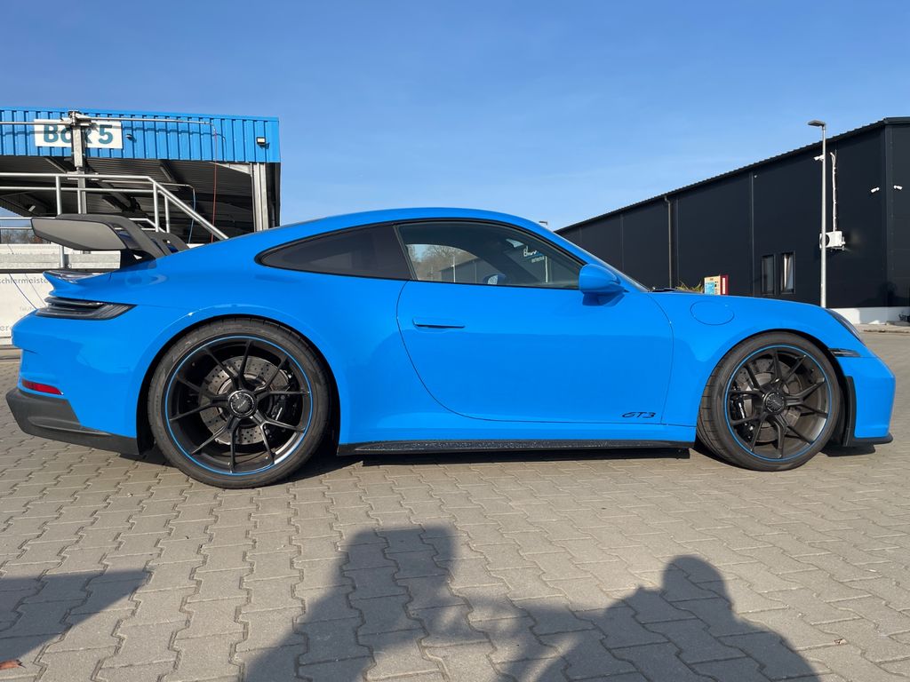 Porsche 992
