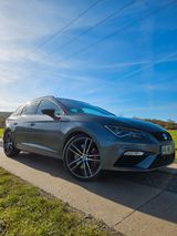 Seat 5F CUPRA 4Drive *laut*Service neu* - Seat Leon mit Benzin-Antrieb: Allradantrieb