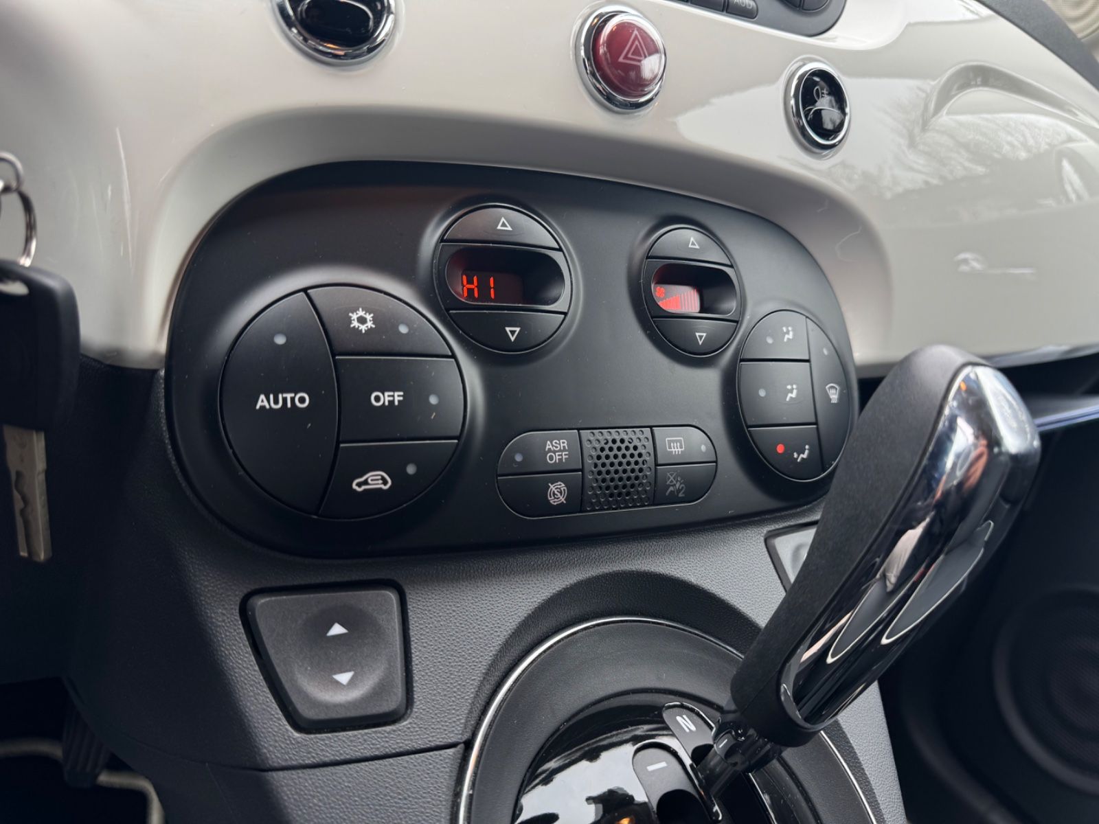 Fahrzeugabbildung Fiat 500 Lounge