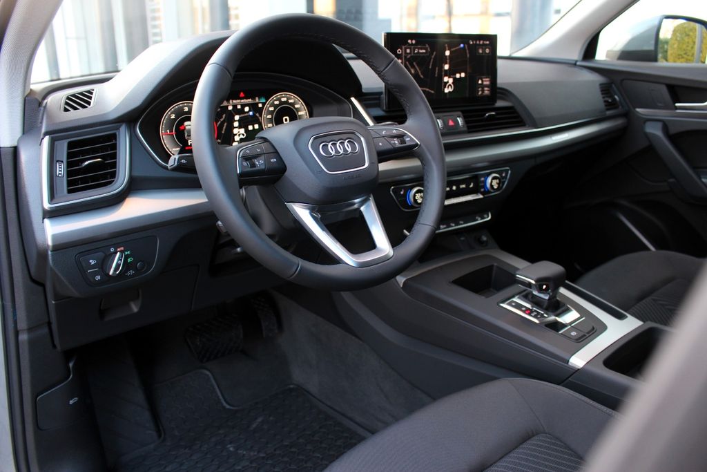 AUDI Q5 40 TDI/MAGNETIC RIDE/MATRIX/ADVANCED AUDI Q5 40 TDI/MAGNETIC RIDE/MATRIX/ADVANCED