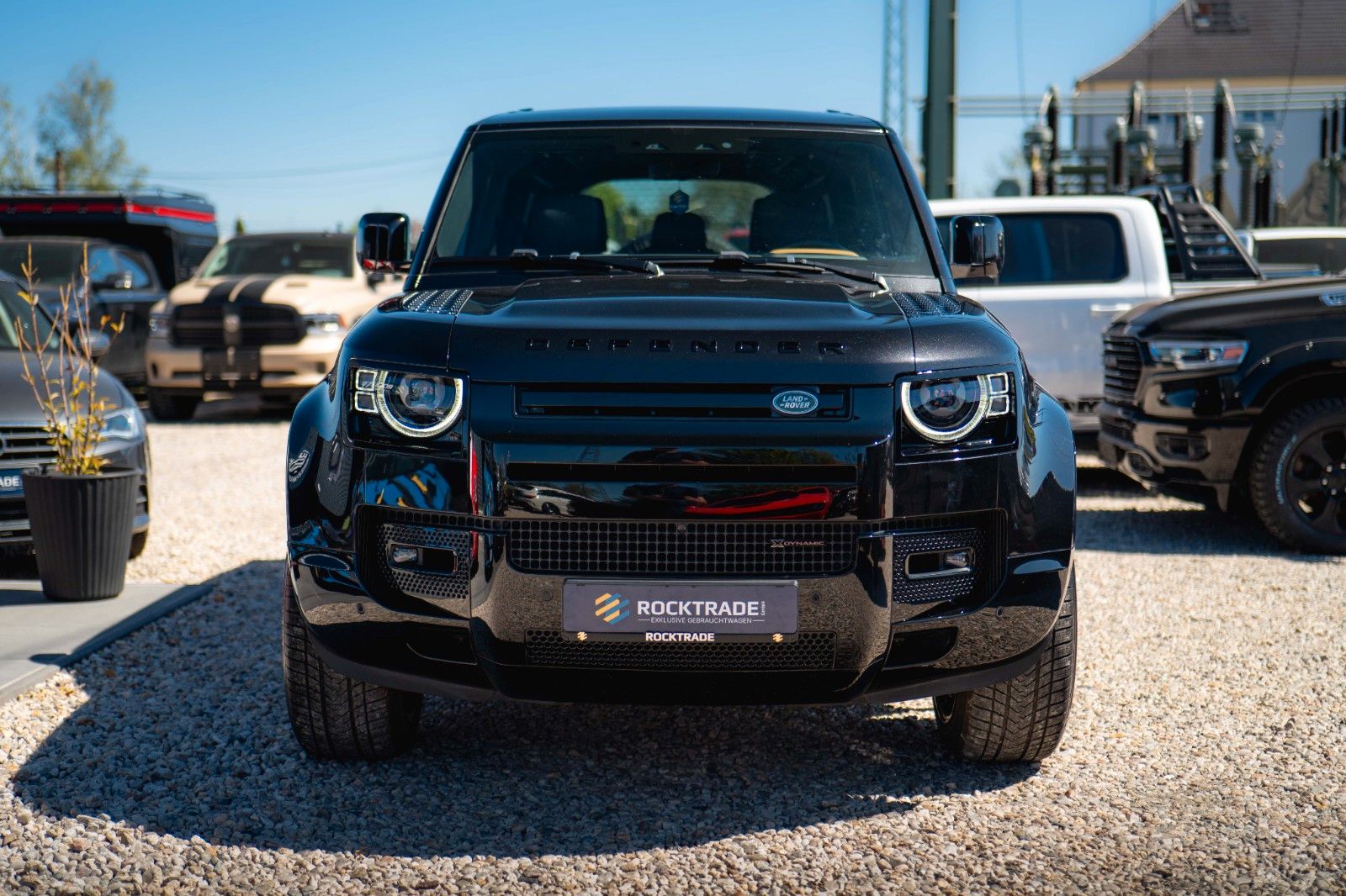 Fahrzeugabbildung Land Rover Defender 110 X-Dynamic Black Style Pack 4x4
