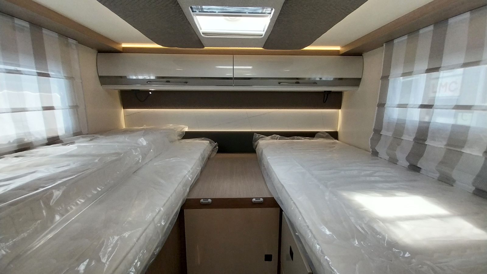 Fahrzeugabbildung Roller Team Zefiro 285 TL 2026 - Automatik 6.702€ sparen!
