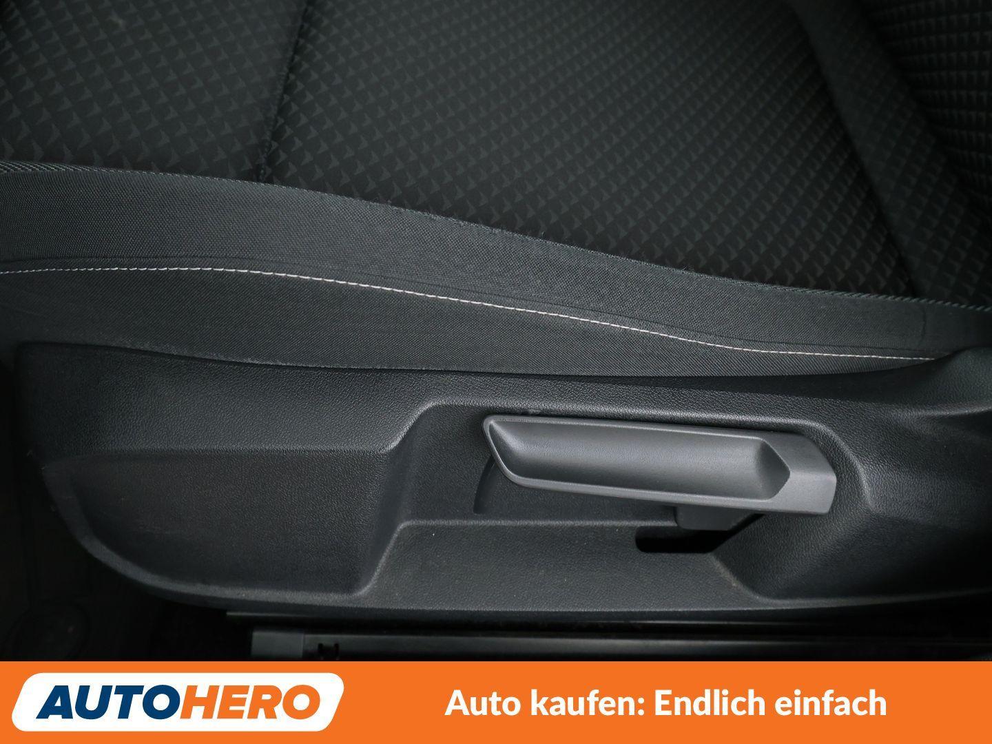 Volkswagen Golf VIII 1.5 TSI ACT Active Aut.*NAVI*LED*ACC*, миниатюра 28