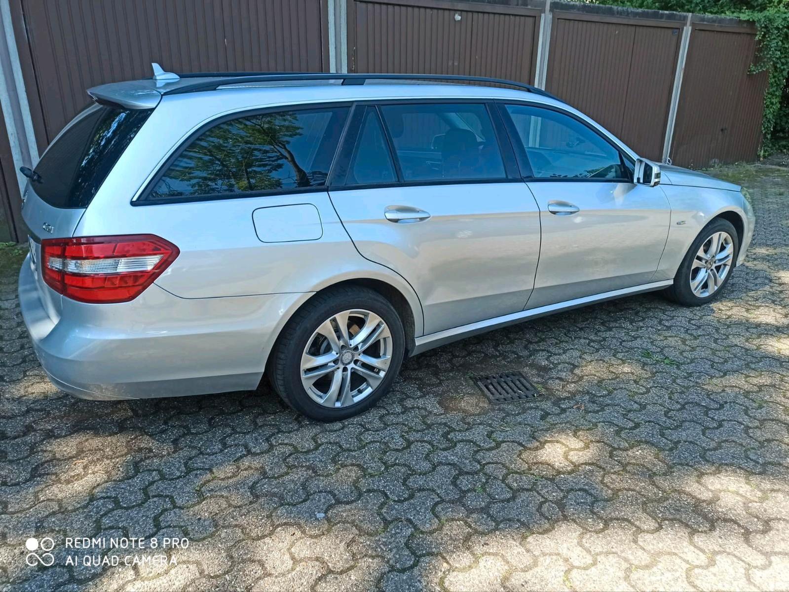 Mercedes-Benz 200 2010 — photo 9