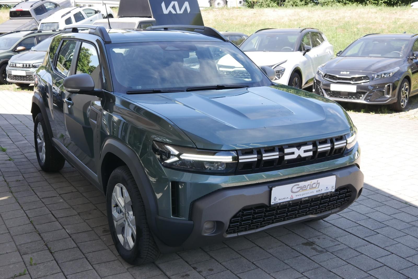 Dacia DUSTER Expression hybrid-G 150 4x4 imagem 2