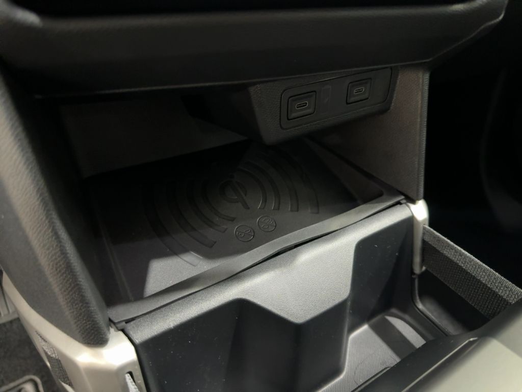 Fahrzeugabbildung Opel Frontera GS, Allwetter, RFK, Navi, SHZ, LHZ