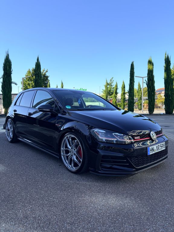 Image of Volkswagen Golf