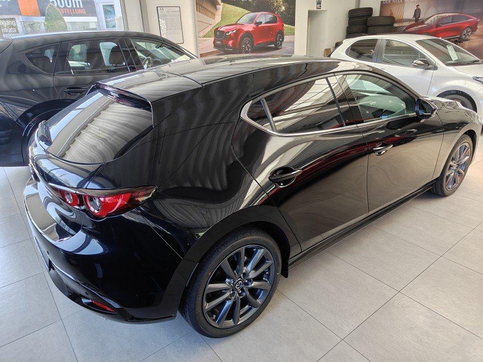 Mazda 3 2.5L e-SKYACTIV GFWD Exclusive-Line