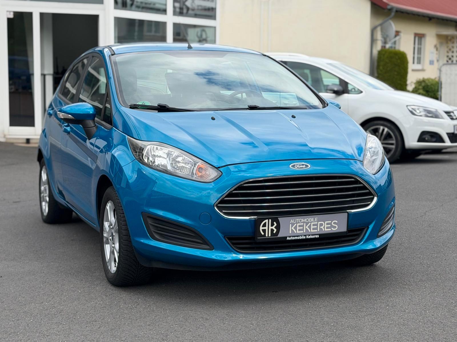 Ford Fiesta Sync Edition/SITZHEIZUNG/ZAHNRIMMEN-NEU
