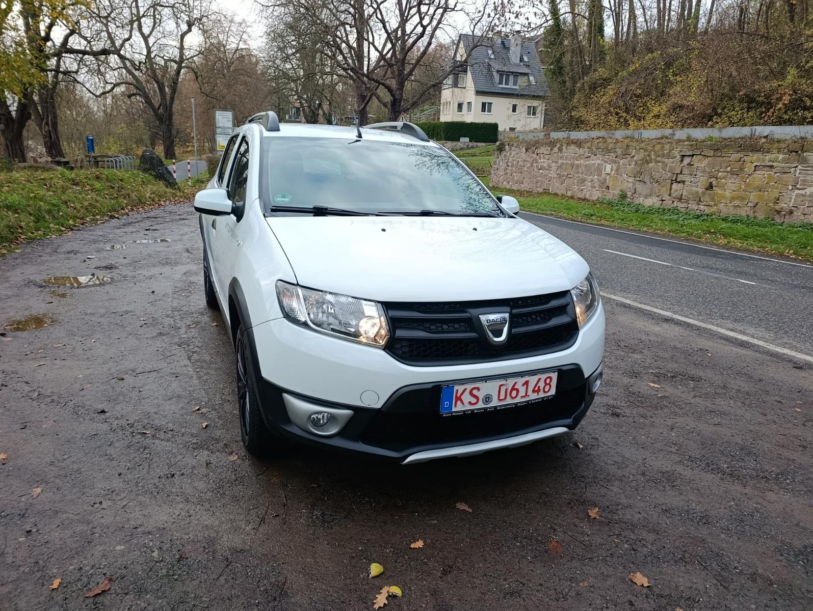 Dacia Sander II Essentiel Kima Navi Inspektion tüv neu