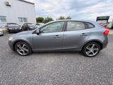 Volvo V40 Momentum Kamera*Keyless Zahnriemen Neu - Volvo V40 in Köln