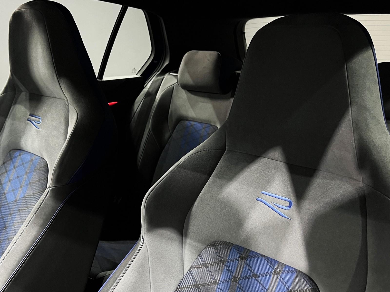 Volkswagen Golf VIII R AKRAPOVIC H&K MATRIX PERF APR STAGE3, миниатюра 25