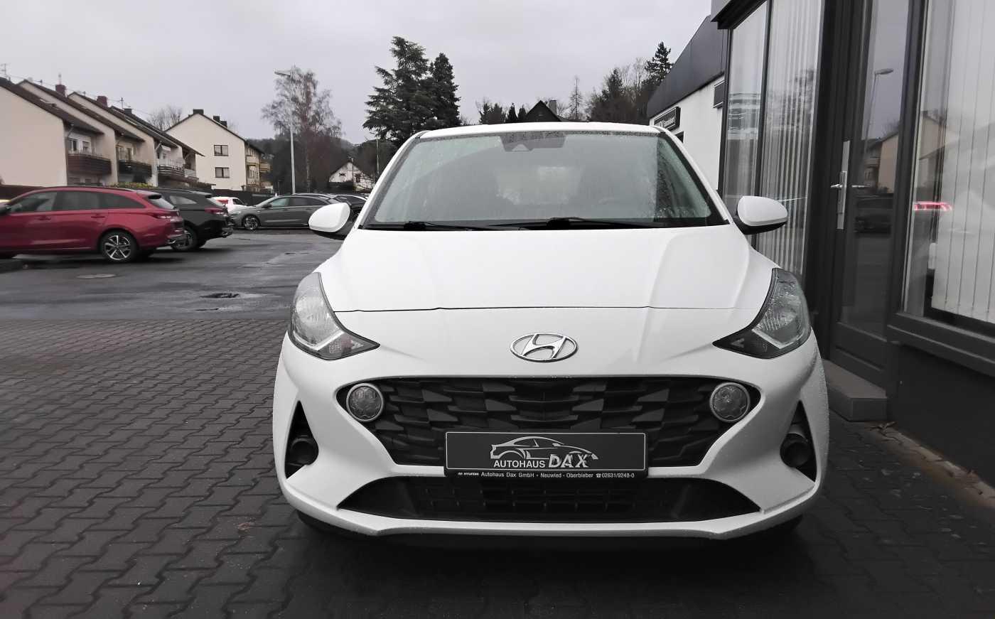 Hyundai i10 1.0 Select Sitz+Lenkradh. Einparkhilfe