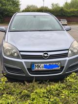 Opel Astra H - Opel Astra aus 2004: Kombi