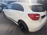 Mercedes-Benz A 180 7G AMG Optik 18Zoll Leder Navi PDC Night - gebrauchte Mercedes-Benz A 180 aus dem Jahr 2015