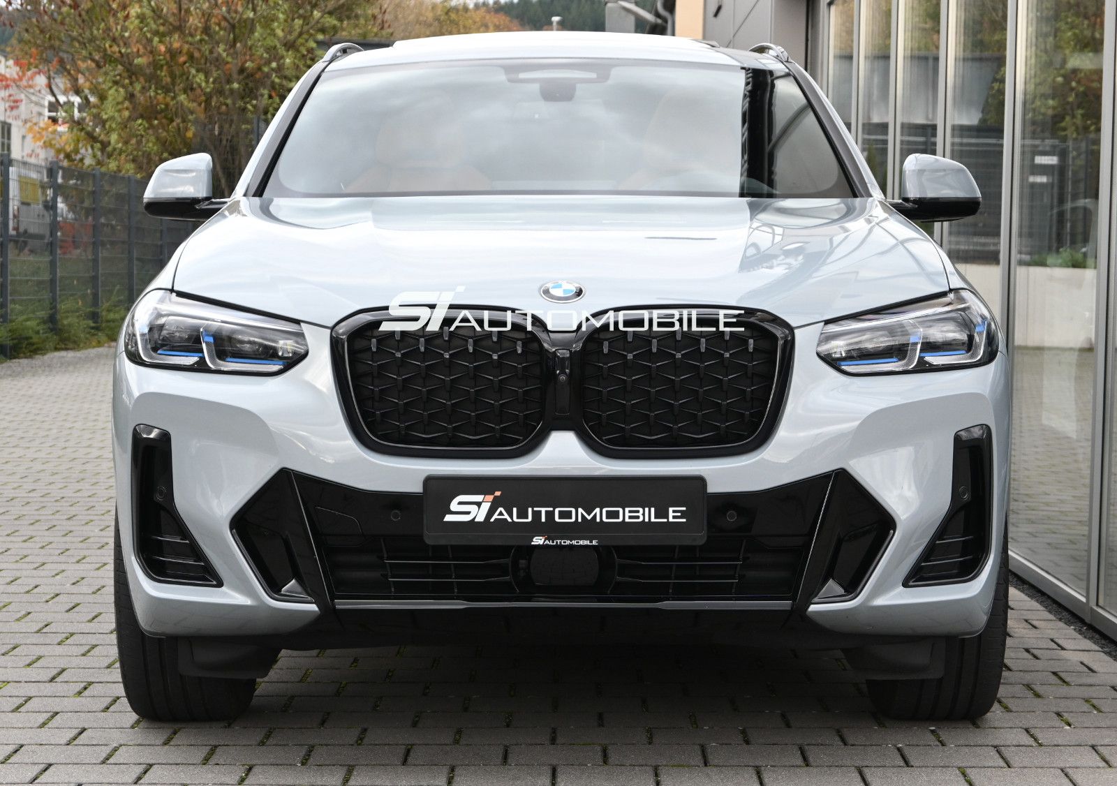 Fahrzeugabbildung BMW X4 xDr.30d M SPORT °UVP 97.820€°HUD°M SITZE°360°