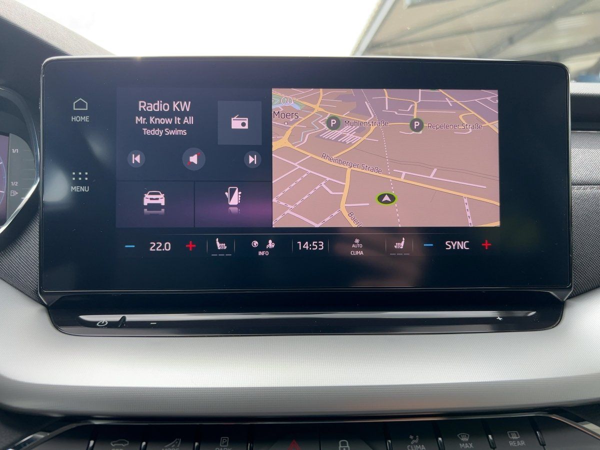 Skoda Octavia Combi Style 2.0 TDI DSG AHK+ACC+NAVI+HUD foto 12