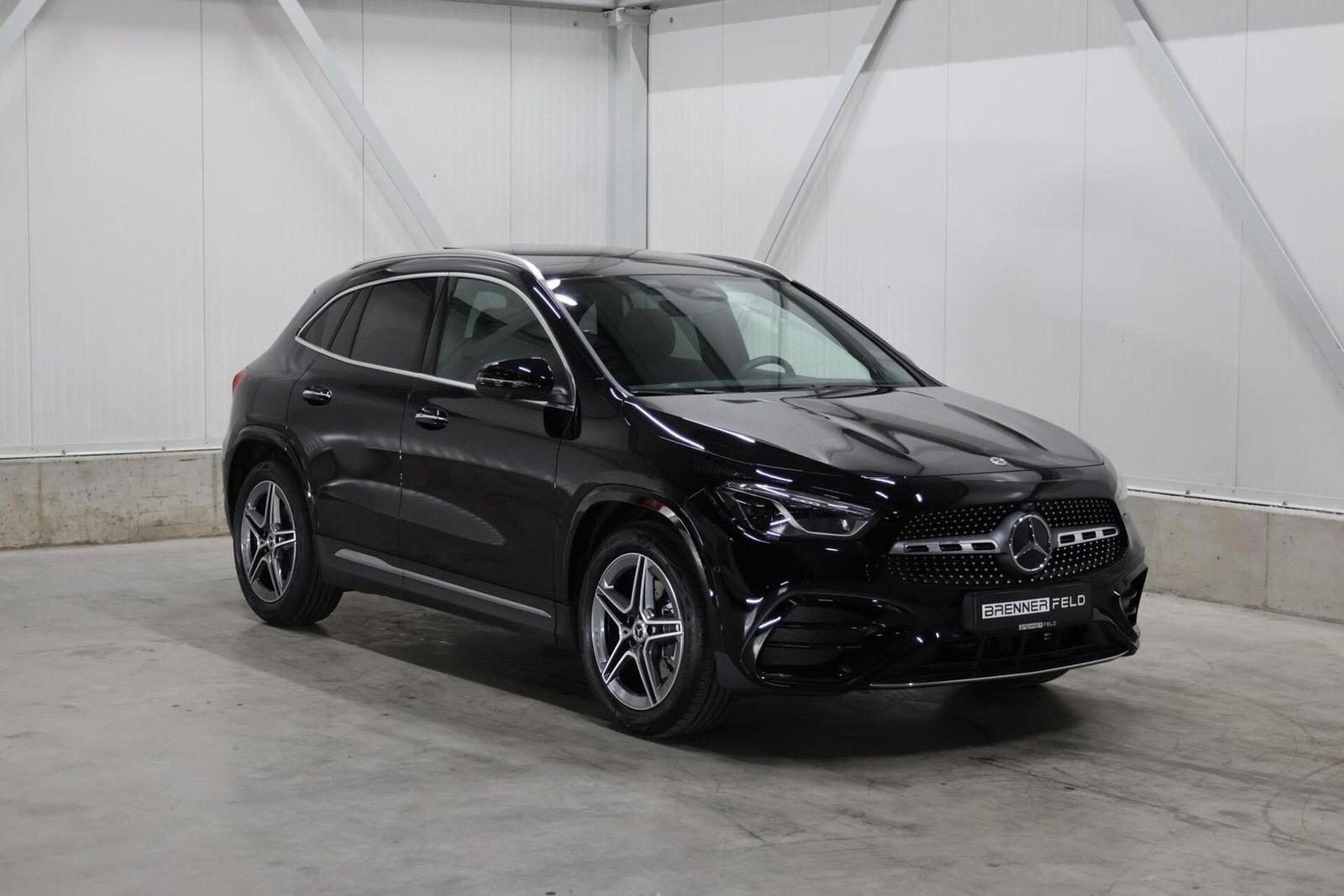 Mercedes-Benz GLA 200 AMG Line