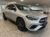 Mercedes-Benz GLA 200 4Matic AMG Premium Night-Paket+360+Pano - silberne Mercedes-Benz GLA 200