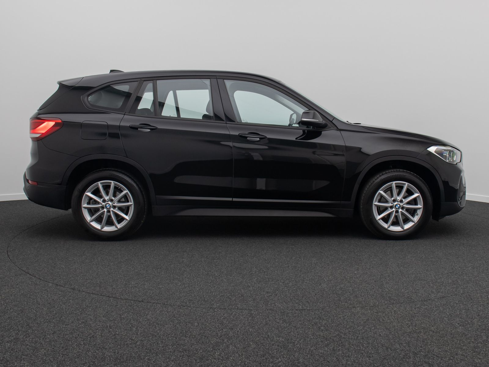 Fahrzeugabbildung BMW X1 sD18i Kamera DAB Geschwindig Komfort AppleCar