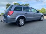 Opel Astra H Caravan Edition 1.6/Autotmatik - Opel Astra aus 2005: Kombi