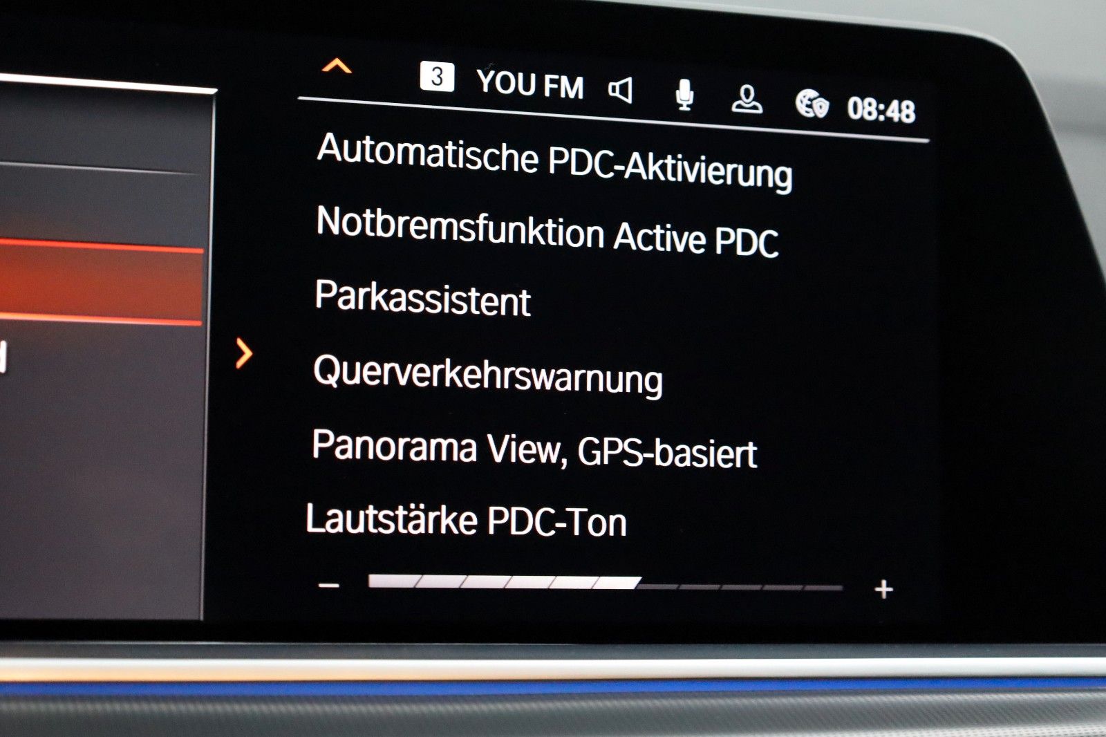 Fahrzeugabbildung BMW X5 xDrive 30d Leder,Navi,LED,PanDach,HeadUp,360°