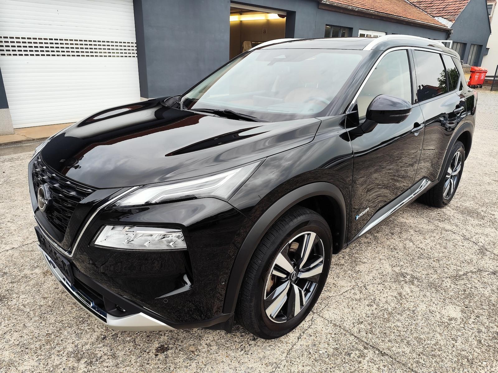 Nissan X-Trail e-Power e-4orce Tekna+ Leder Tan Navi