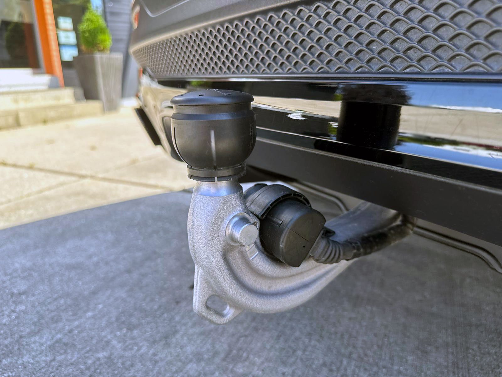 Fahrzeugabbildung Mercedes-Benz GLB35 AMG 4Matic ACC 360° HUD PANO BURMESTER LED