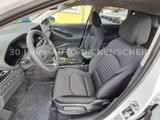 Hyundai i30-1.5T-48V 7DCT-KOMBI-Style-LED-SHZ-LHZ-NAVI-K
