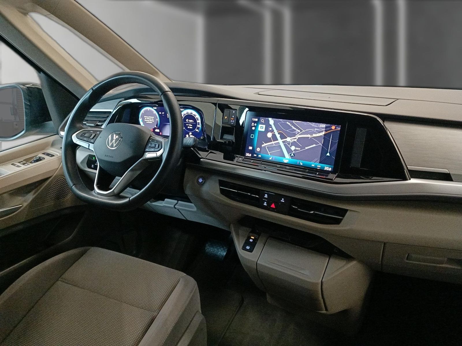 Volkswagen T7 Multivan - Bild 8