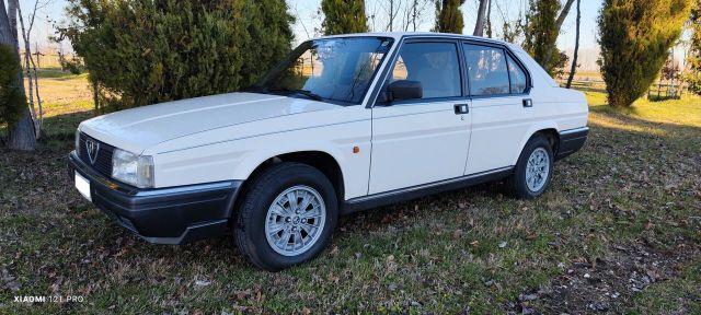 Alfa Romeo RARA Alfa Romeo 90 1.800 Carburatori