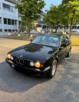 BMW E34 535i - BMW 5 Series: E34