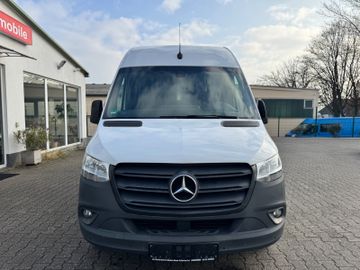 Mercedes Sprinter - 2