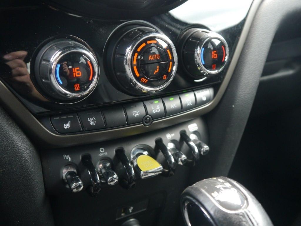 MINI Cooper SE ALL4 A. +RFK+DAB+LED+KLIMA+