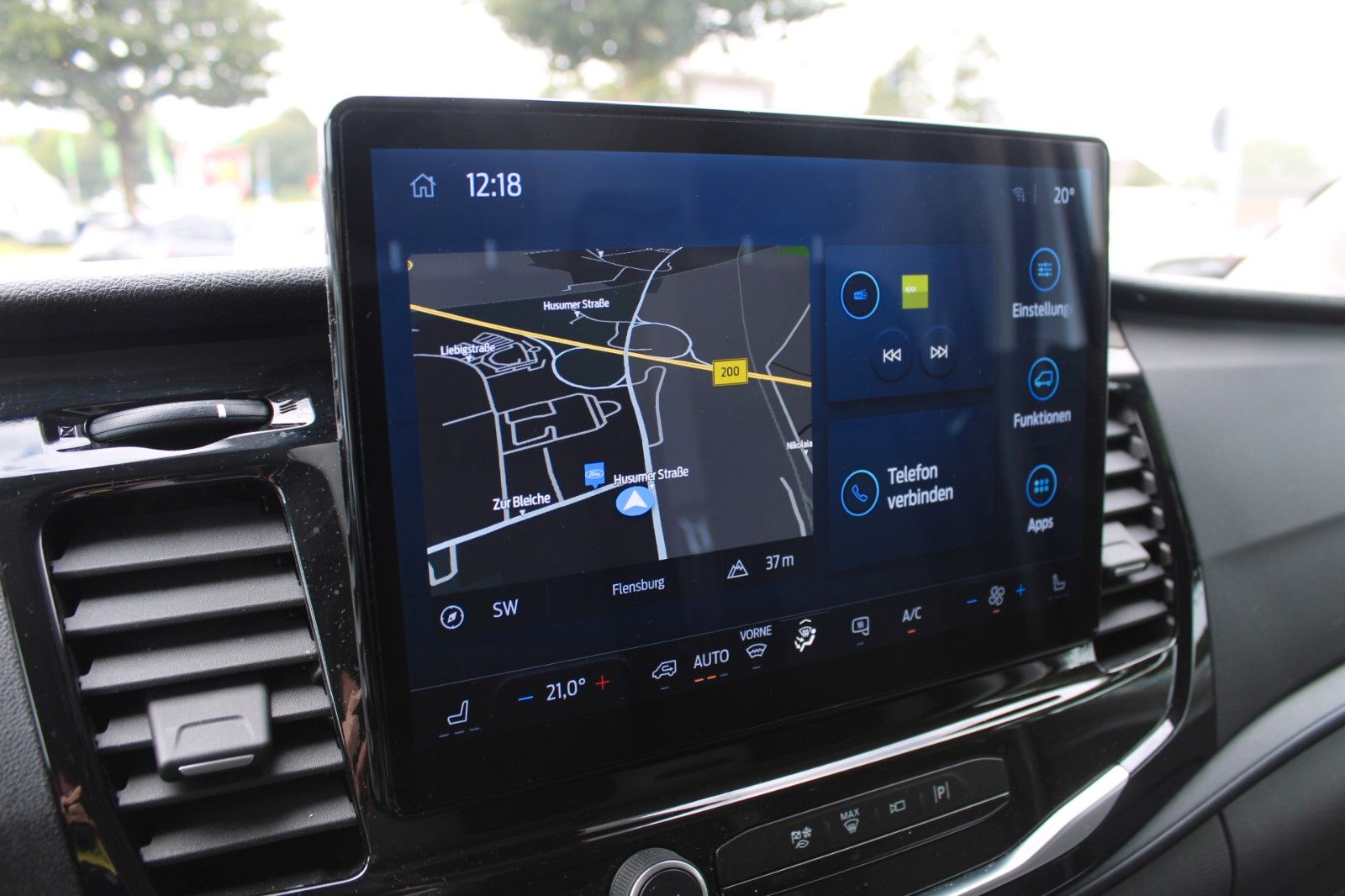 Fahrzeugabbildung Ford Transit 330 L2 TREND Kasten LKW NAVI CAM ACC uvm