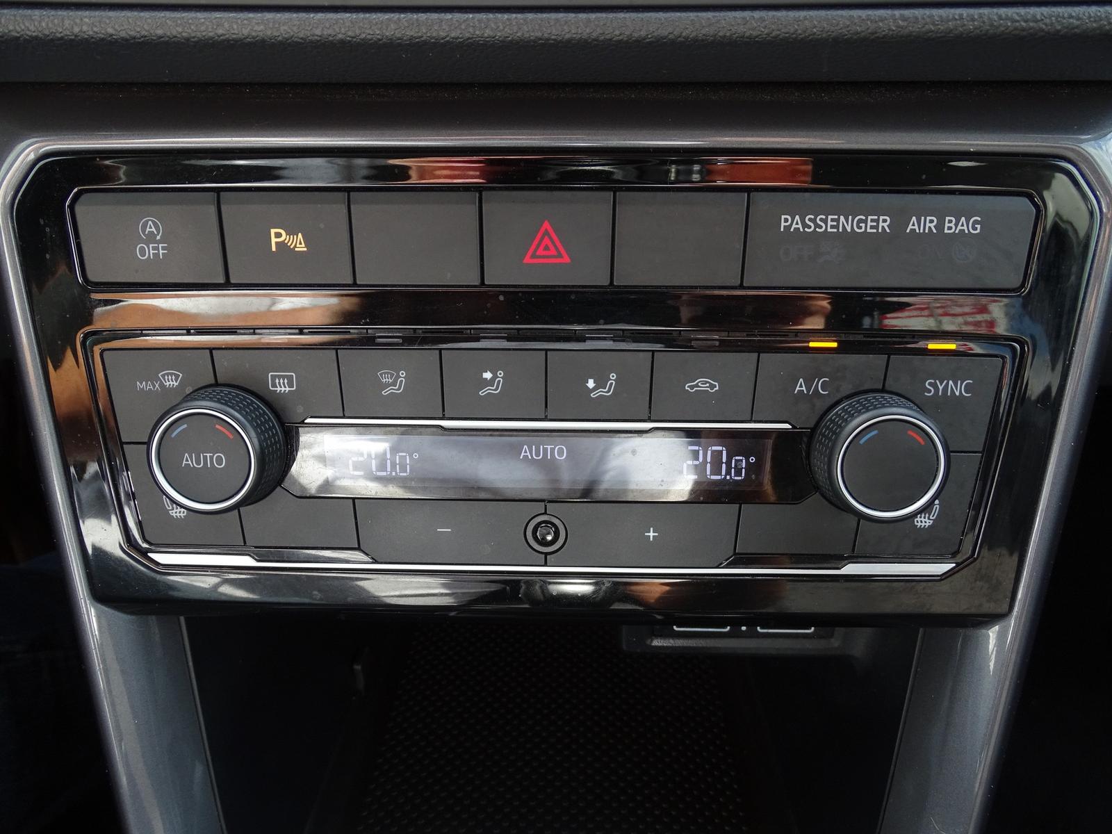 Volkswagen T-Cross 1.5 TSI R-Line LED ACC Klimaaut. PDC, миниатюра 13