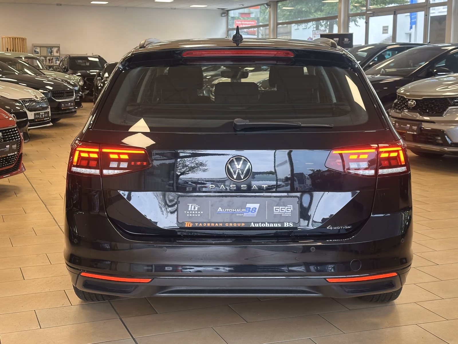 Volkswagen Passat 4Motion*2,0TDI*Pano*ACC*AHK*Massage*1Hand, миниатюра 4