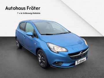 Fotografie des Opel Corsa E Kamera PDC Sitzheizung