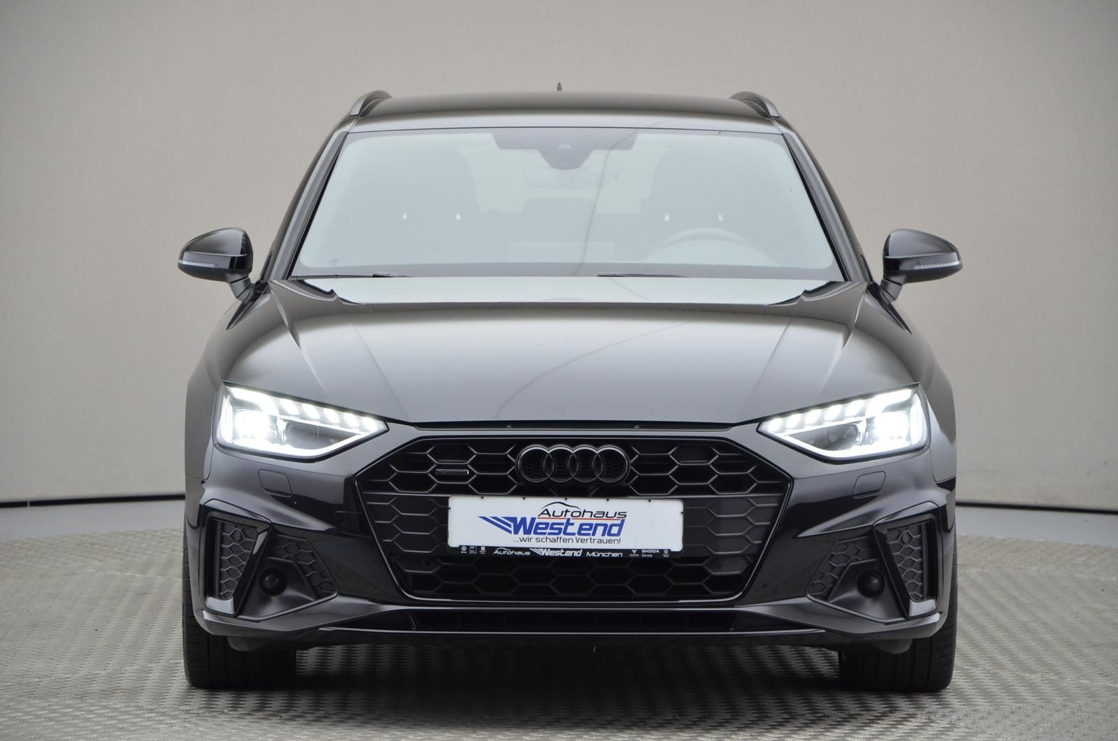 Fahrzeugabbildung Audi A4 Avant S line 50 TDI 210kW quattro tiptronic L