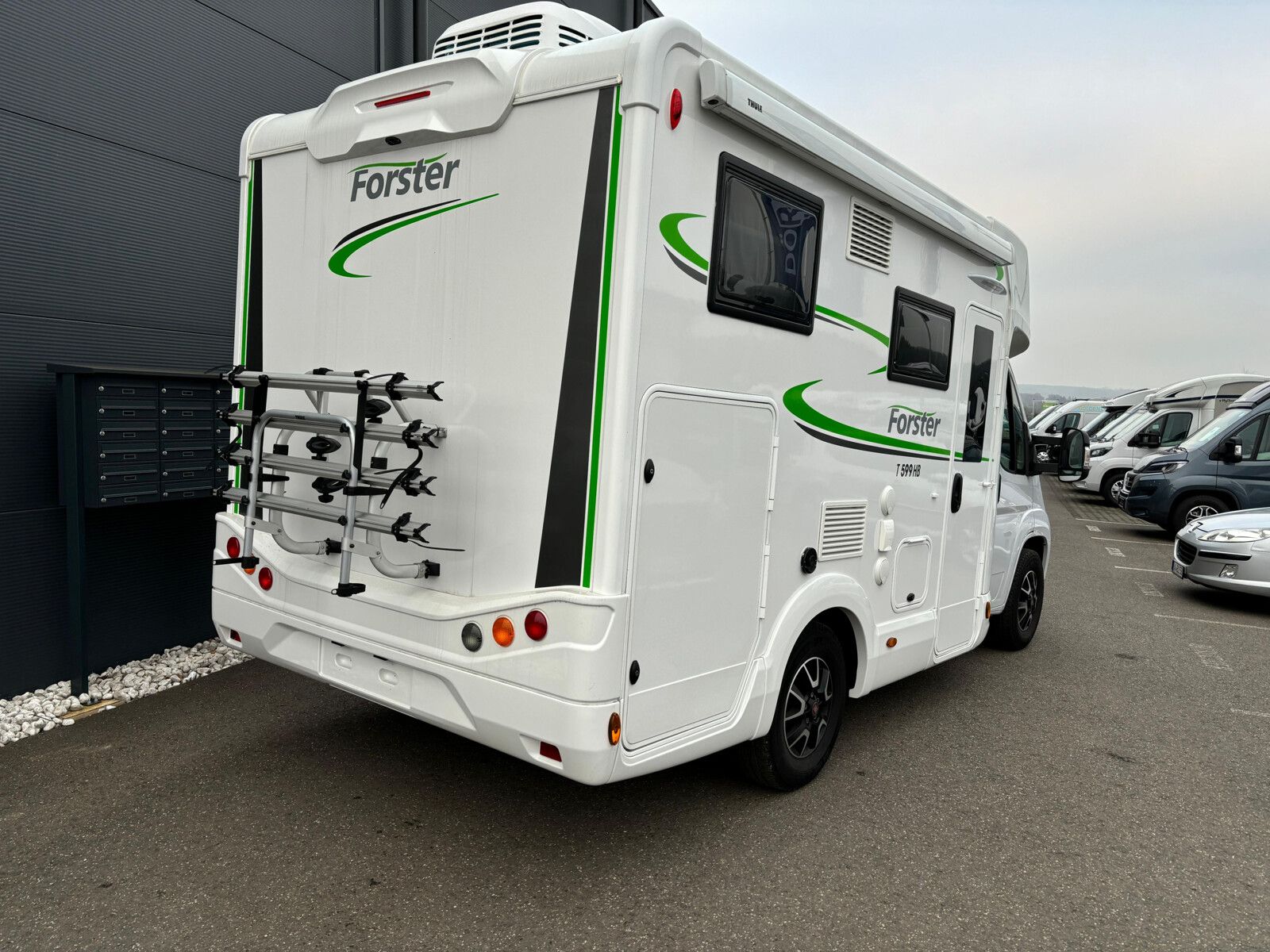 Fahrzeugabbildung Forster T FT599HB Travel Line Plus / SAT + Navi